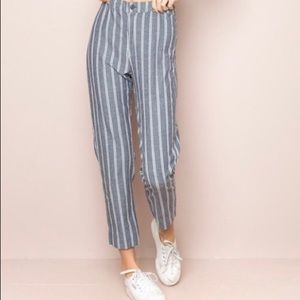 Super trendy Brand Melville pants! 💕